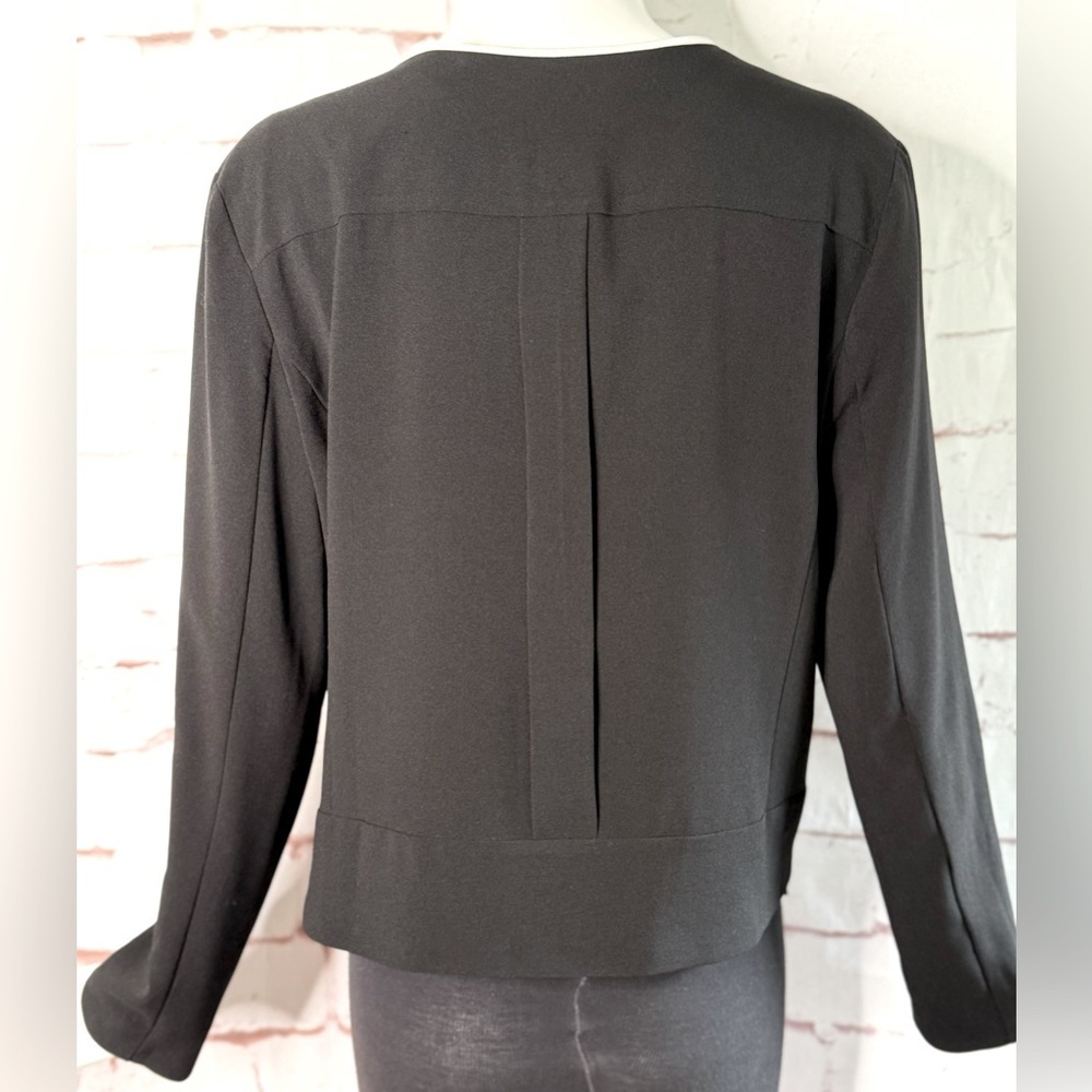 NY COLLECTION PETITE PL Black with White Piping Lightweight Open Front Blazer - Picture 4 of 15